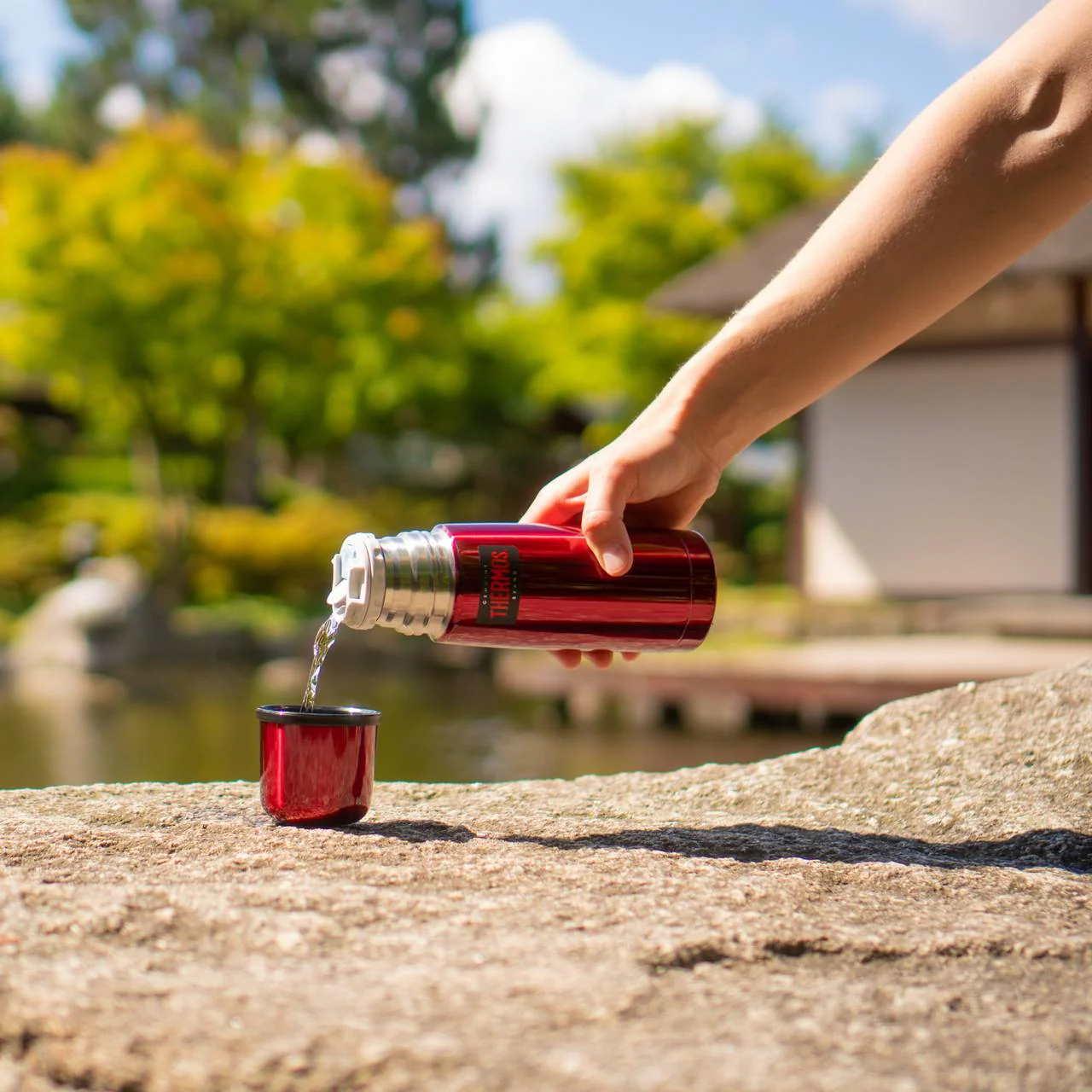 LIGHT & COMPACT BEVERAGE BOTTLE 0,35 l - Image 4